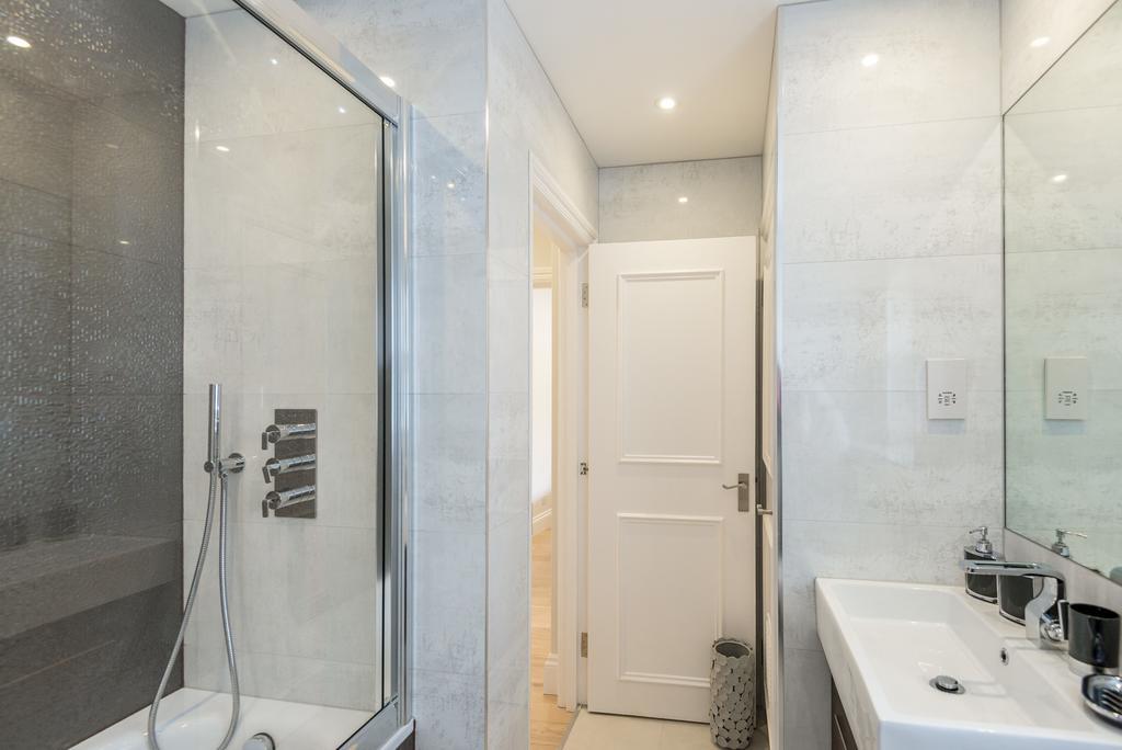 High Street Kensington Apartment Лондон Номер фото